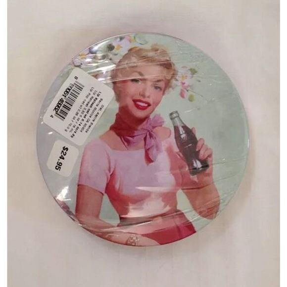 Coca-Cola Cherry Coke Lip Happiness Kit In A Collectable Tin (tin Inside too!) - Picture 8 of 8